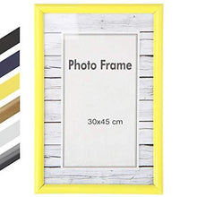 Load image into Gallery viewer, Holzbilderrahmen-30x45cm-gold
