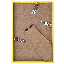 Load image into Gallery viewer, Holzbilderrahmen-20x30cm-gelb
